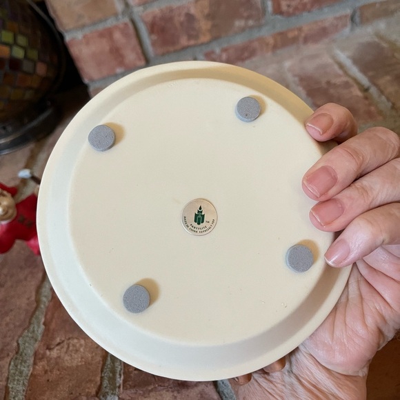 PartyLite Santa's Elves Saucerlite with Box - Picture 6 of 9